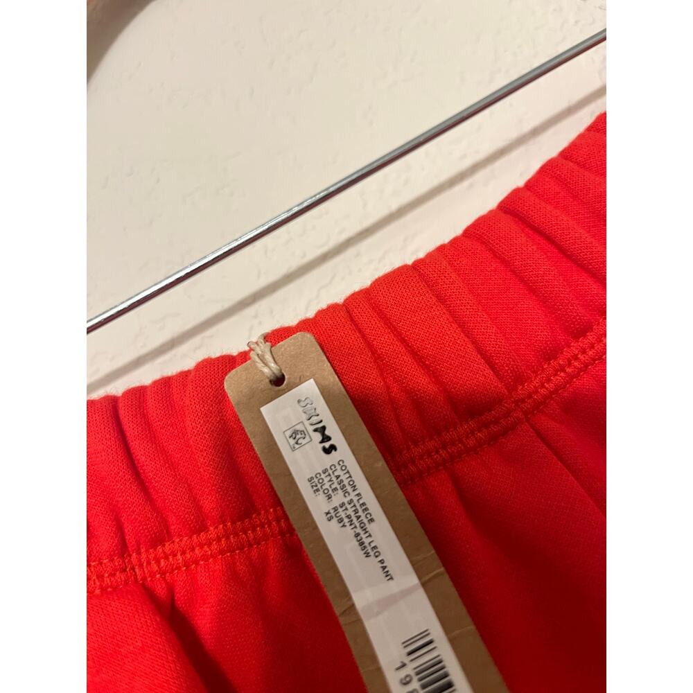 XS Skims Fleece Classic Straight Leg Pant RUBY NWT - Picture 7 of 7